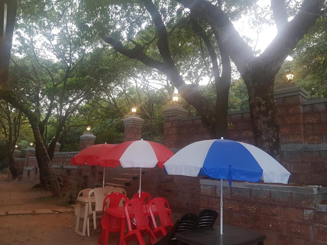 C P Cottage Mahābaleshwar Eksteriør billede